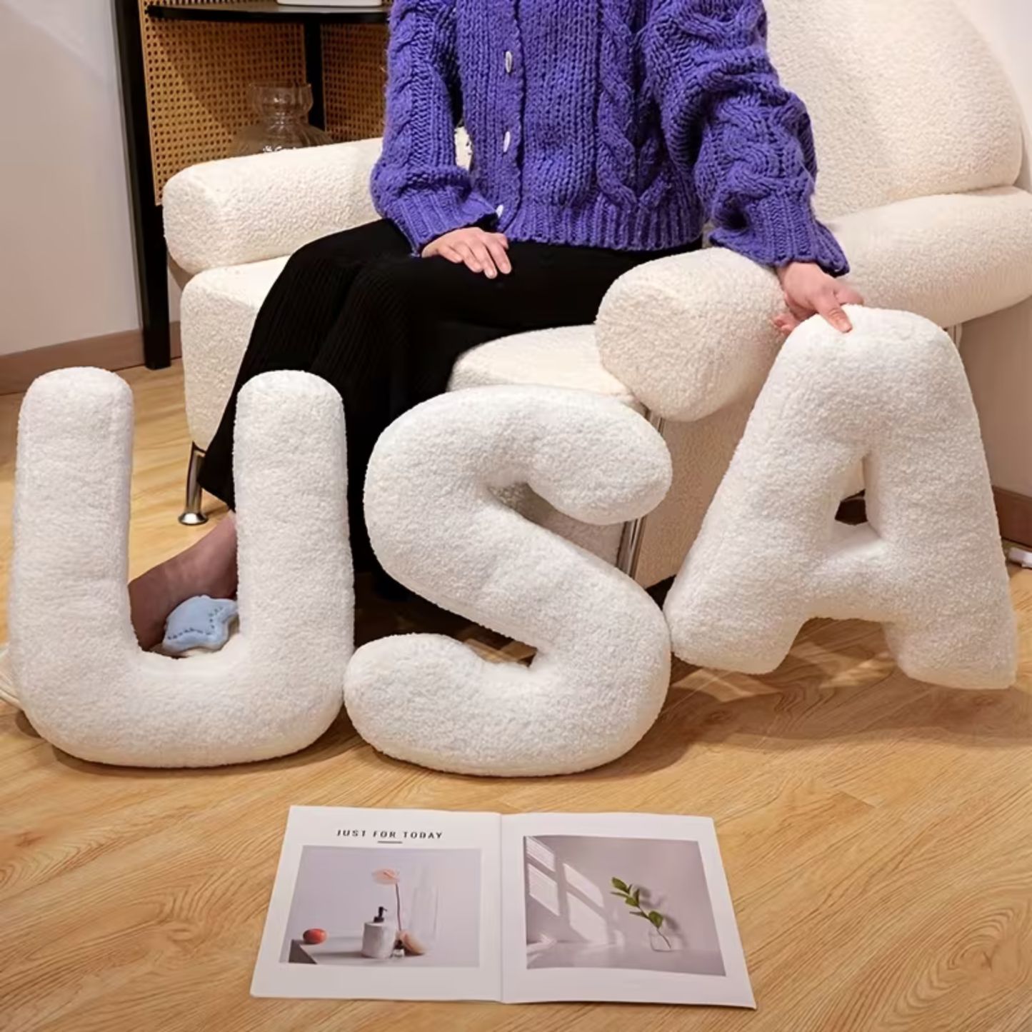Weißes Buchstaben-Dekorationskissen – Weich und vielseitig | Kreative Kissen für Ihr Sofa und Bett | Karnz