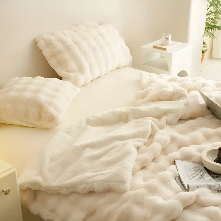 Fleece und Fleece-Decke – Extra weich & warm | Perfekt für Sofa und Schlafzimmer | Karnz