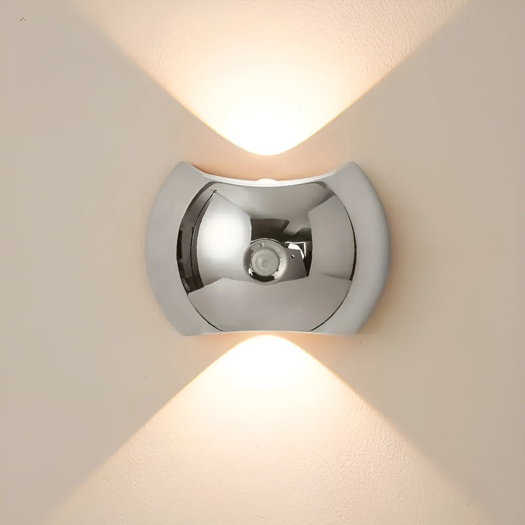 Wandleuchte mit Bewegungsmelder – Dual-LED-Beleuchtung nach oben und unten | Magnetisch & PortaKarnze
