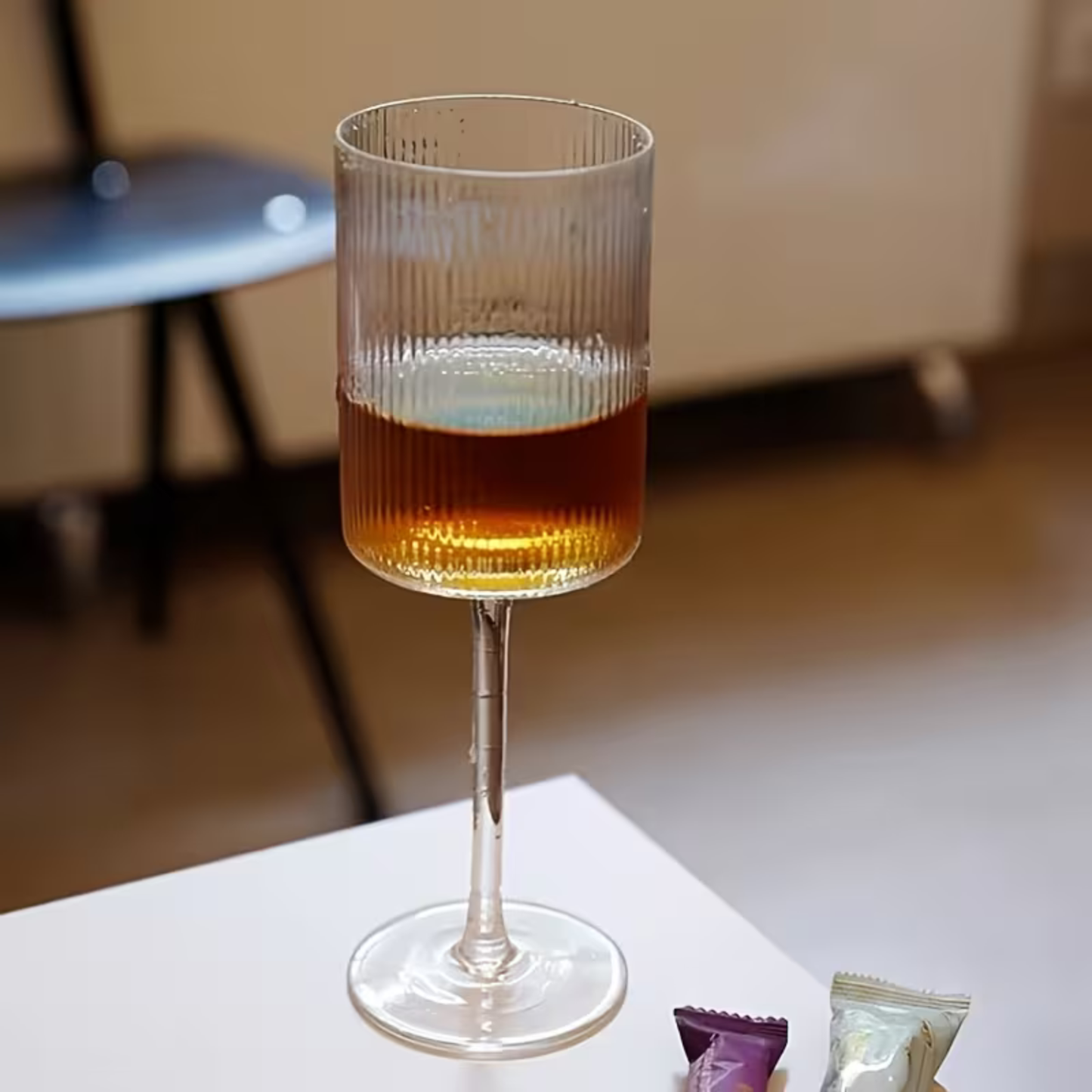 Kristallglas mit Vintage-Rillen – Transparent & Dekorativ | Elegantes Glas für den Alltag und die Tischkultur | Karnz