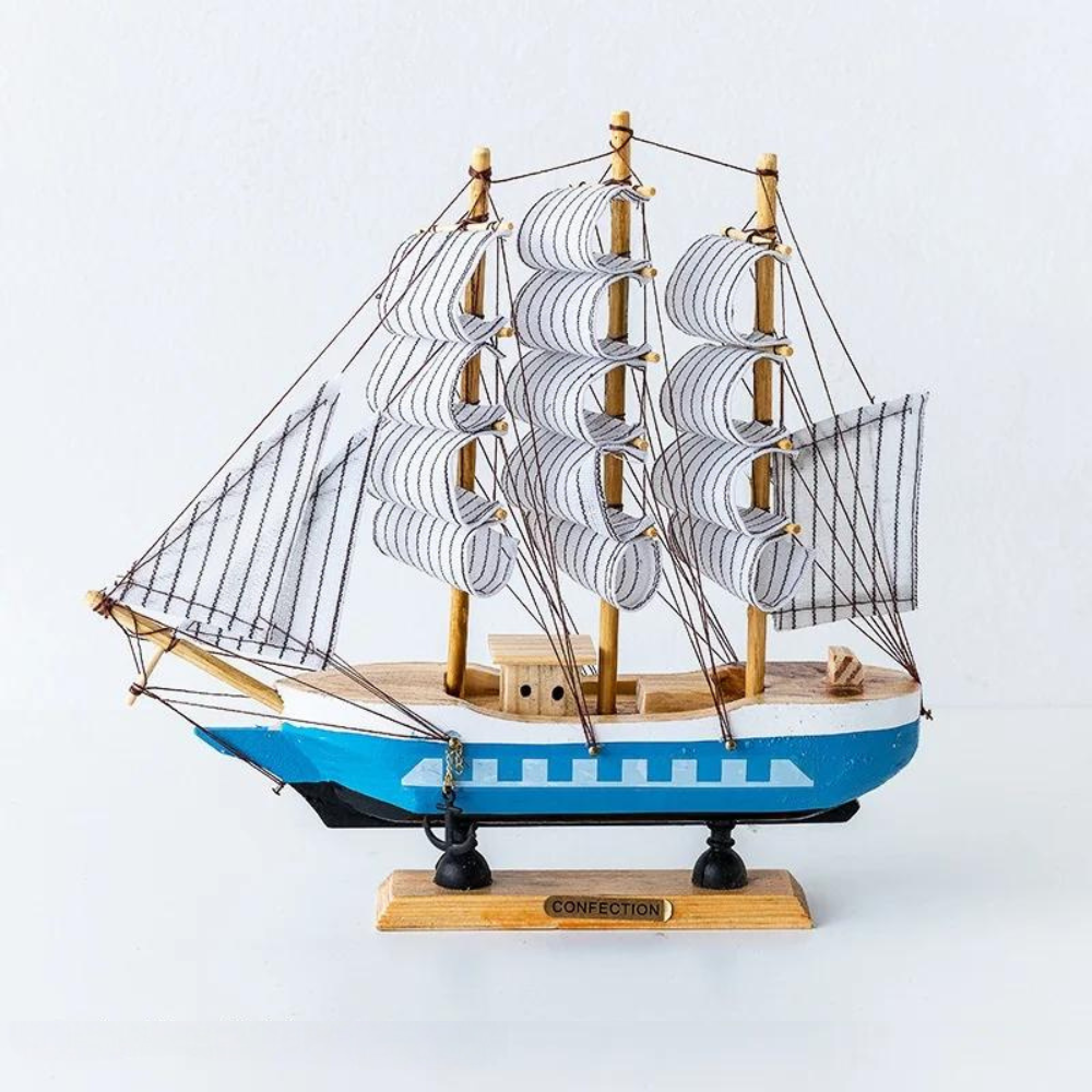 Karnz | Royaleva Nordic Holz Segelboot Skulptur - LED beleuchtetes Dekorstück, batteriebetrieben