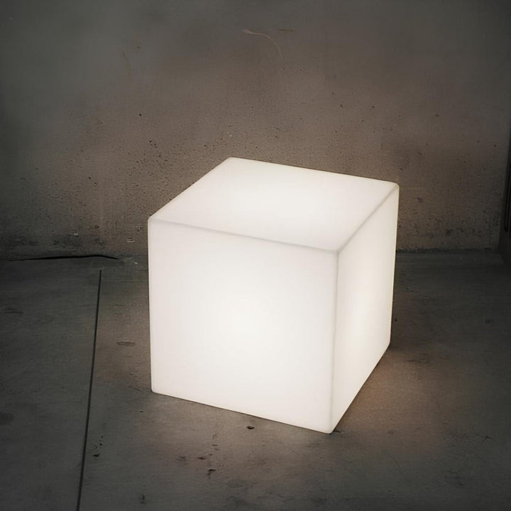 Moderner Cube Gartenlicht – Beleuchtung für Außen- und Innenräume