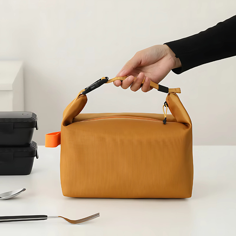 UrbanLunch Faltbare Isolierte Lunch Tasche – Hält Lebensmittel Frisch und Stylisch Unterwegs | Karnz
