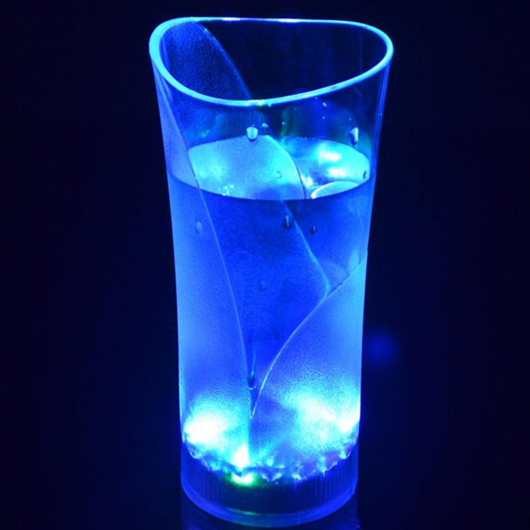 Valentinstag Karnzinkendes farbenfrohes LED-Licht-auf-Becher-Glas | Karnz