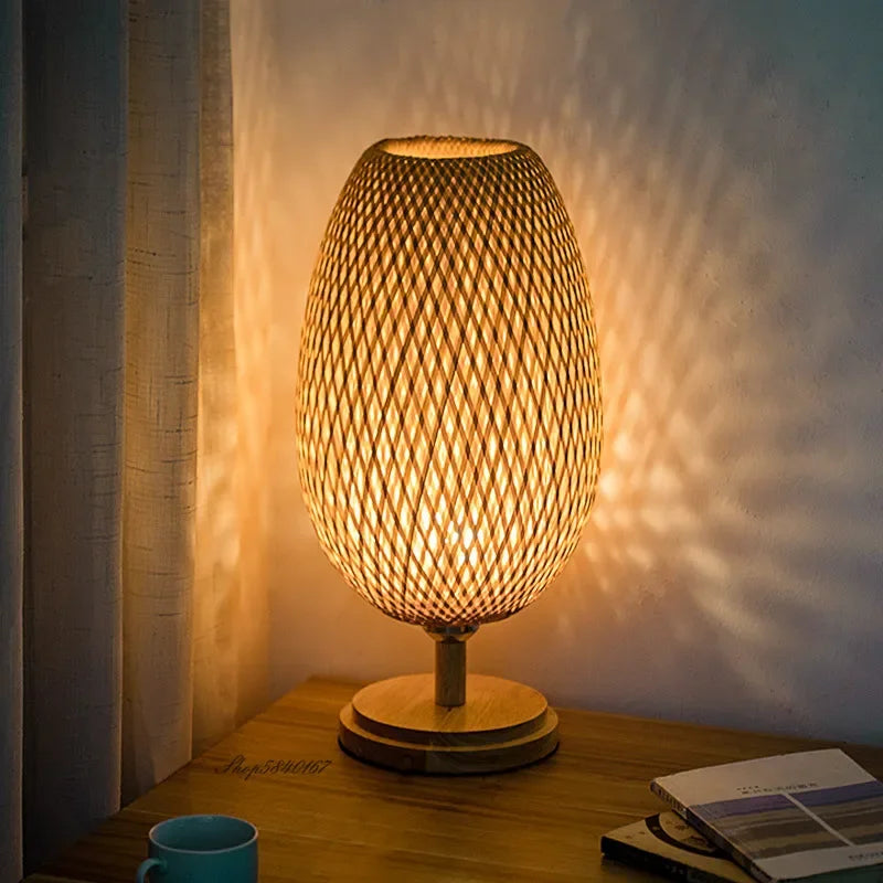 RustiekLicht - Vintage Bambus Tischlampe | Handgefertigt & Nachhaltig | Perfekt für Wohnzimmer & Schlafzimmer | Karnz