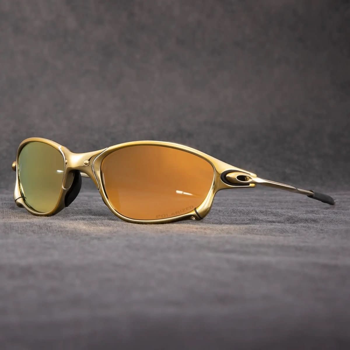 Polarisierte Sonnenbrille für scharfe Sicht im Sonnenlicht