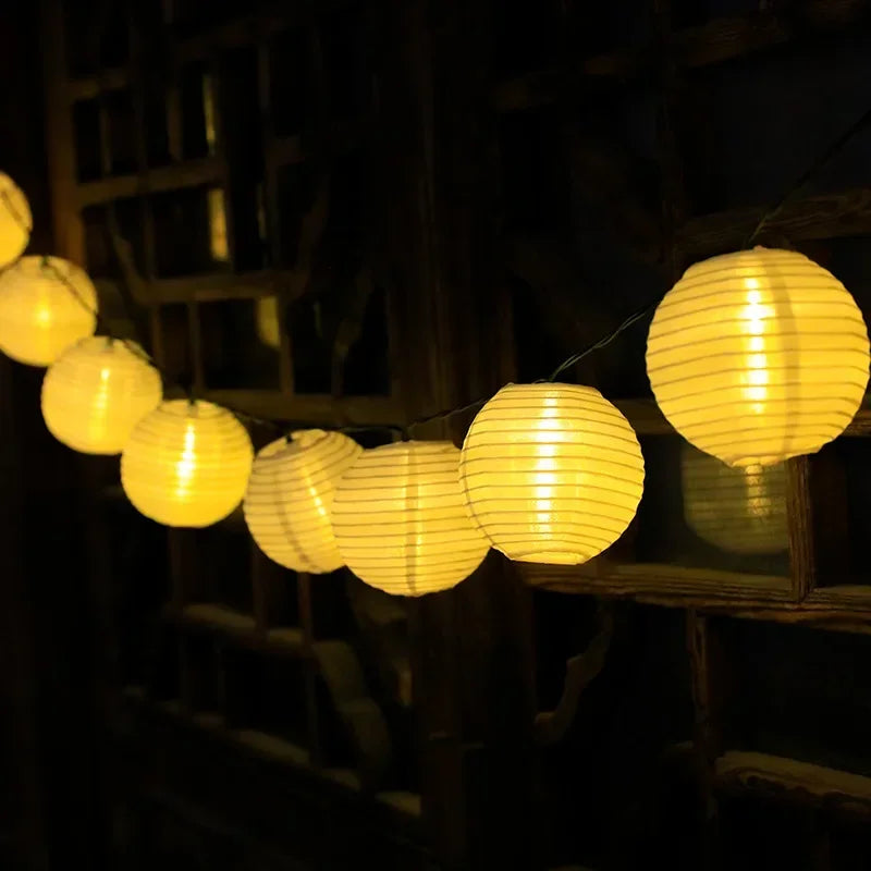 Solar Lantern Lichterkette für den Außenbereich – Bunte Laternen für Garten- und Terrassenbeleuchtung | Karnz