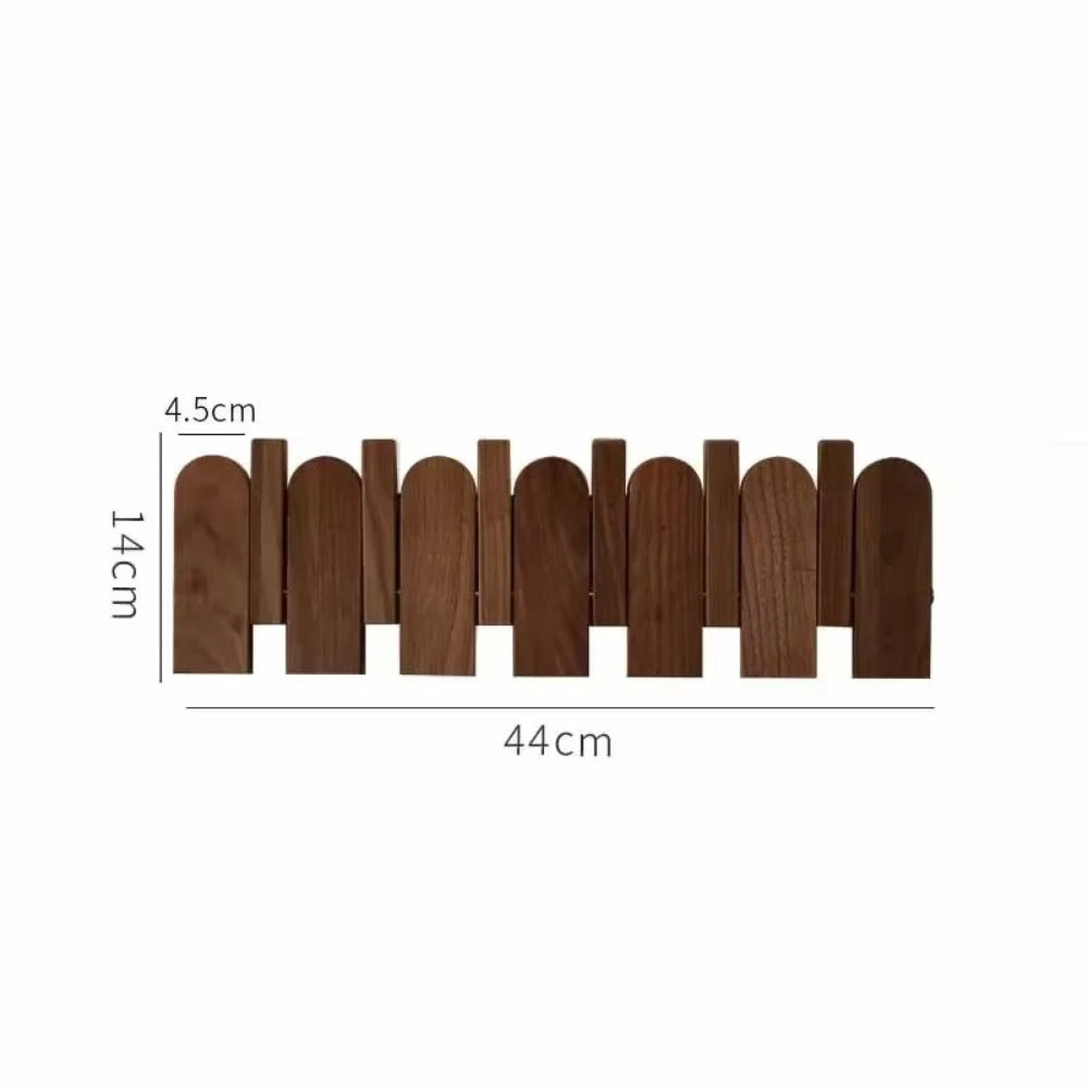 Wandgarderobe mit Klavierhaken aus Holz