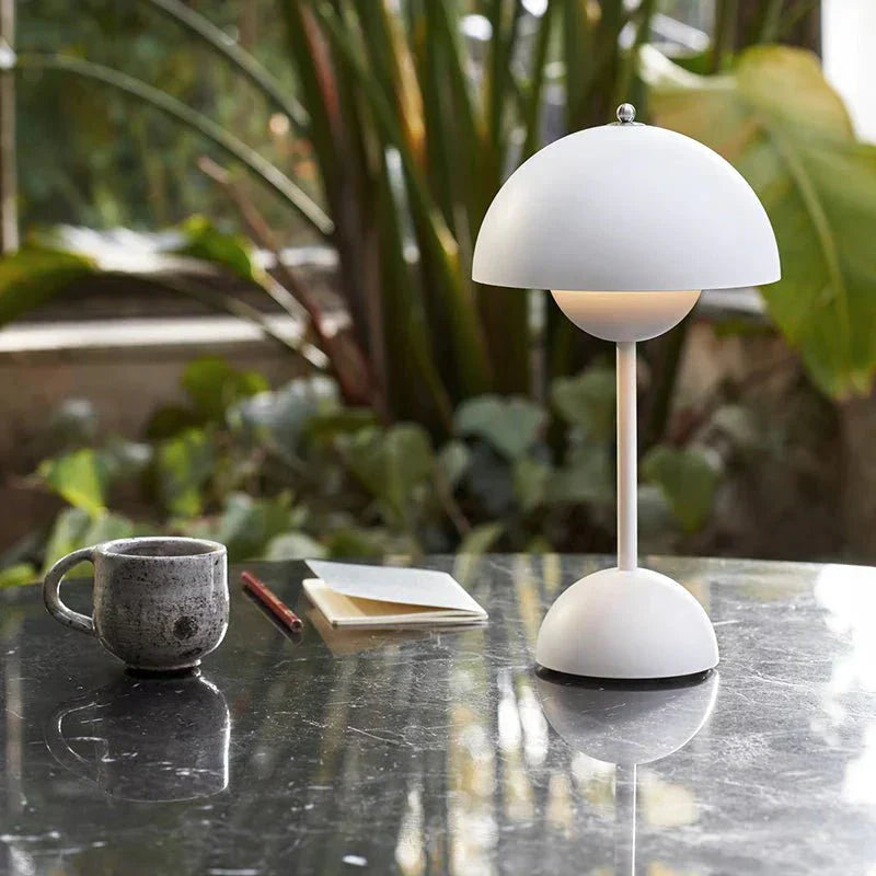 Lunarglo™ | LED Lampe Karnz