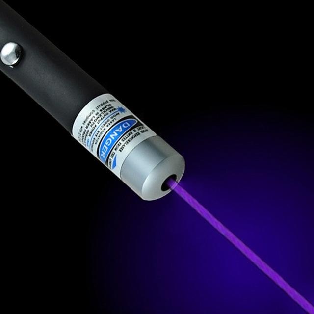 Karnz | Hochleistungs-Laserpointer mit mehreren Farben – Rot, Grün, Blau-Violett