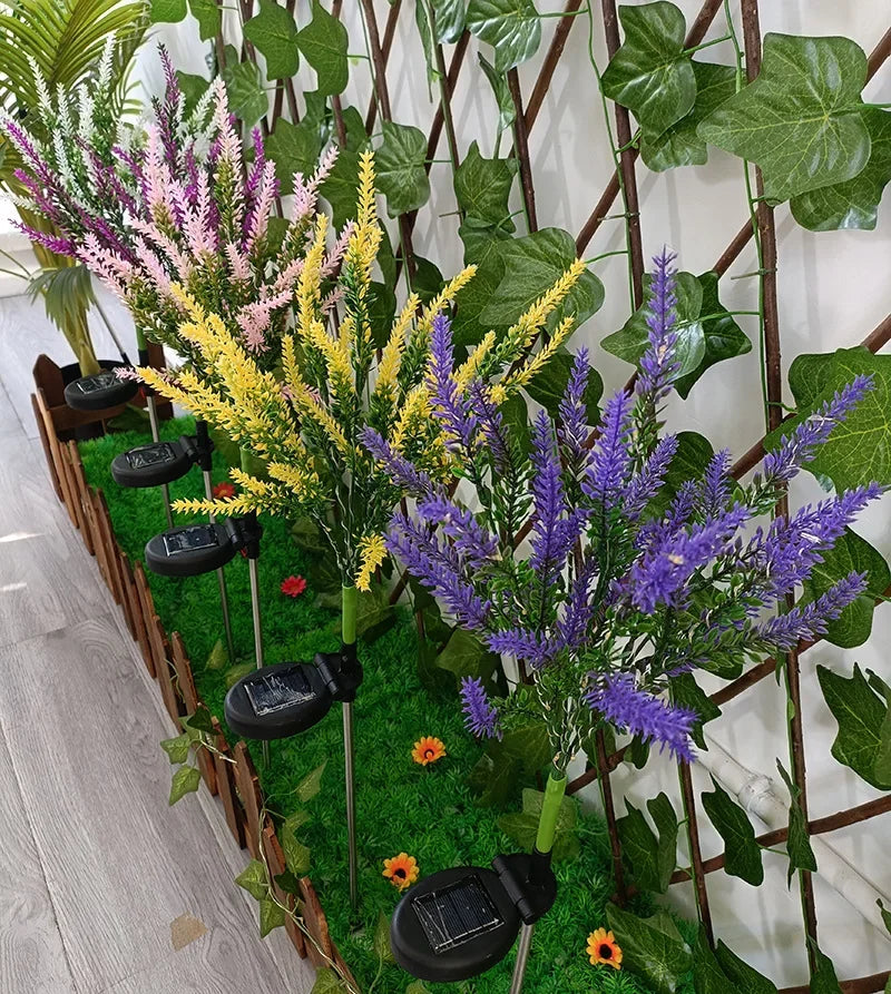 Solar LED Gartenblumen Leuchten - Dekorative Lavendel Außenleuchten für Garten und Terrasse, wasserdicht, energieeffizient | Karnz