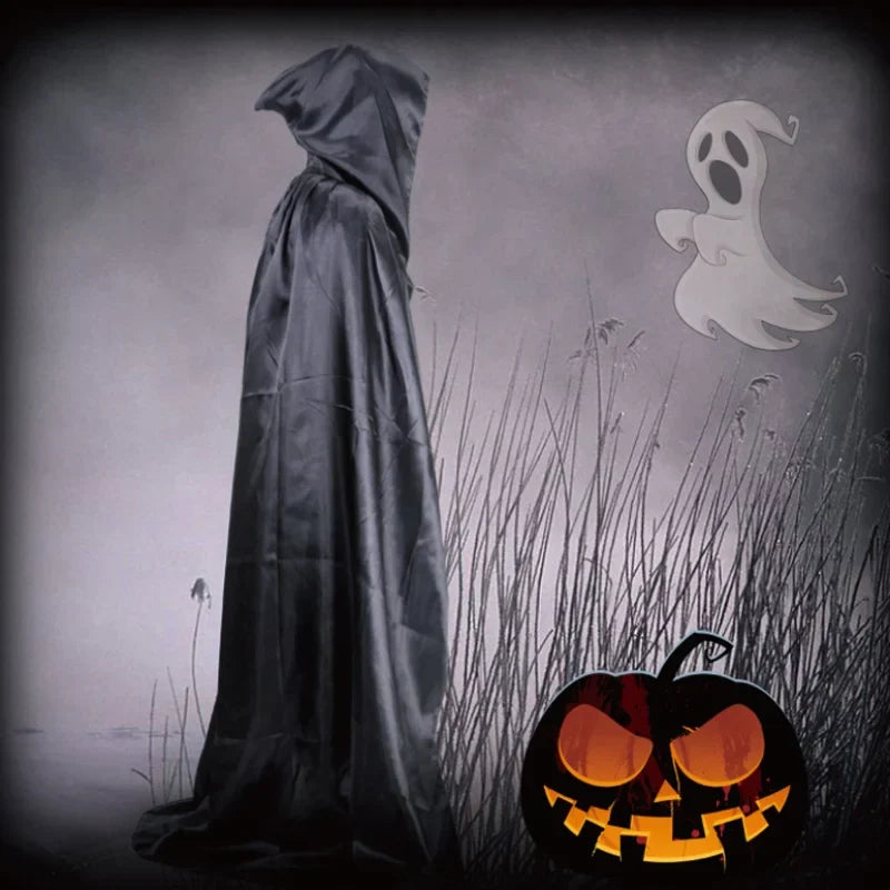 Schwarzer Umhang mit Kapuze – Langer Unisex Halloween- & Cosplay-Wickel | Karnz