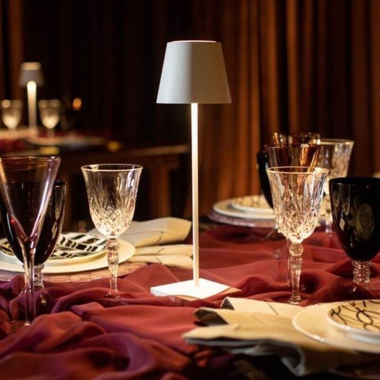 LuxeLampe Beleuchten Sie Ihren Raum mit Eleganz | Karnz