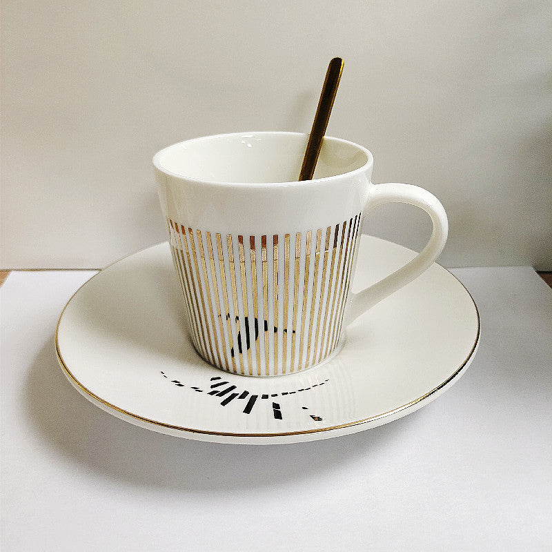 Bewegte Spiegelung, kreative Kaffeetasse, Spiegelreflexion, Kaffeebecher