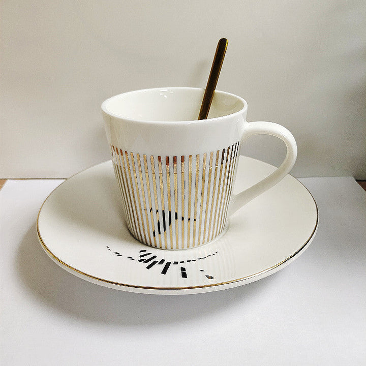 Bewegte Spiegelung, kreative Kaffeetasse, Spiegelreflexion, Kaffeebecher