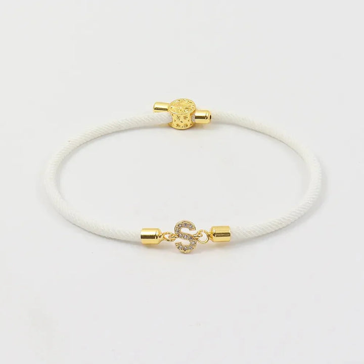 Karnz | Verstellbare Buchstabenarmbänder