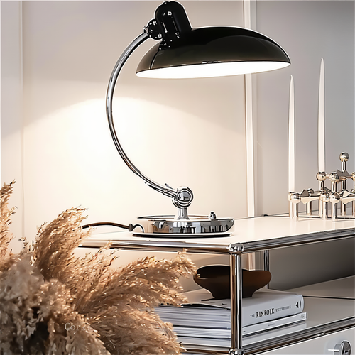 Karnz | Verstellbare Vintage Eisen Schreibtischlampe – Virella