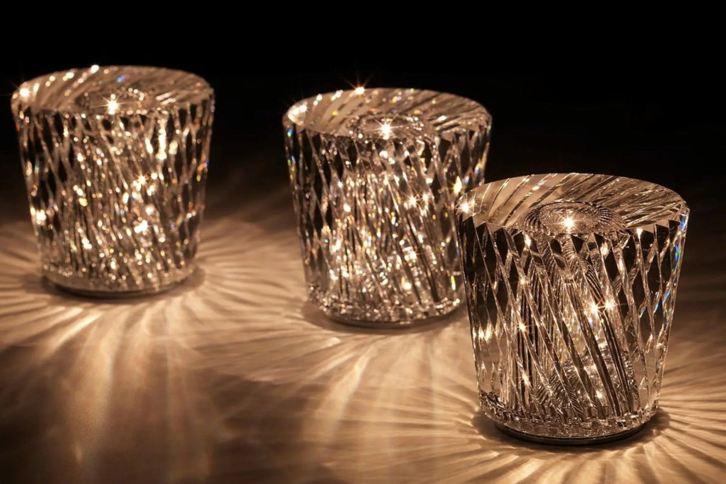 Luxus Wiederaufladbare Diamant Kristall Tischlampe - Lumière Diamant | Karnz