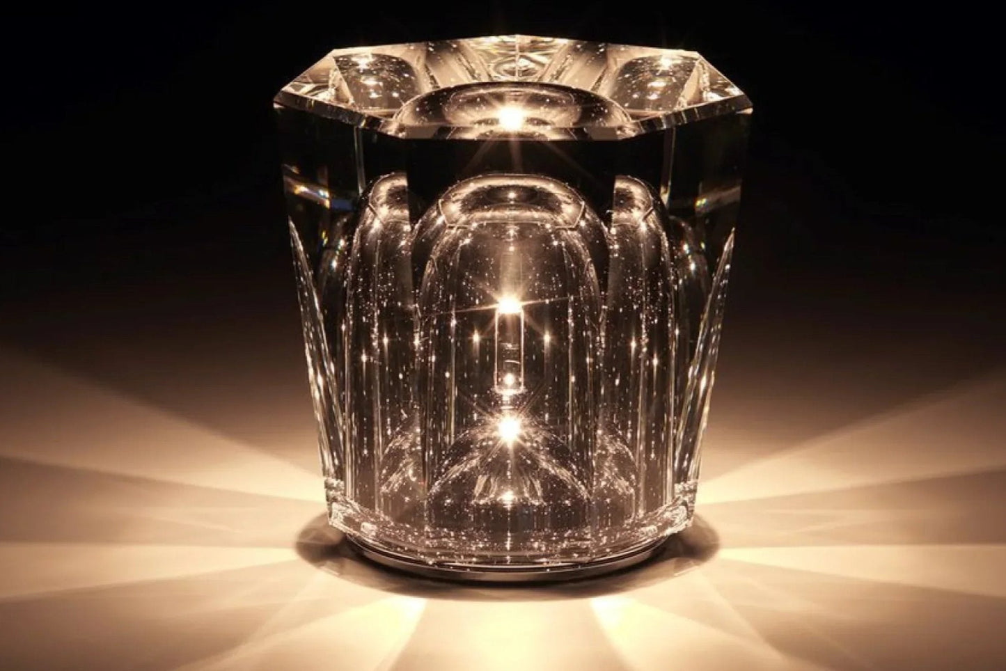 Luxus Wiederaufladbare Diamant Kristall Tischlampe - Lumière Diamant | Karnz