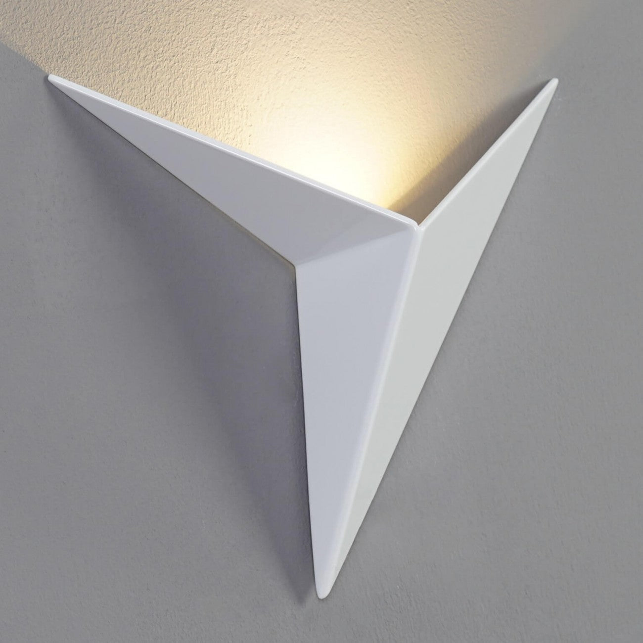 Karnz | Trigon Wandlampe