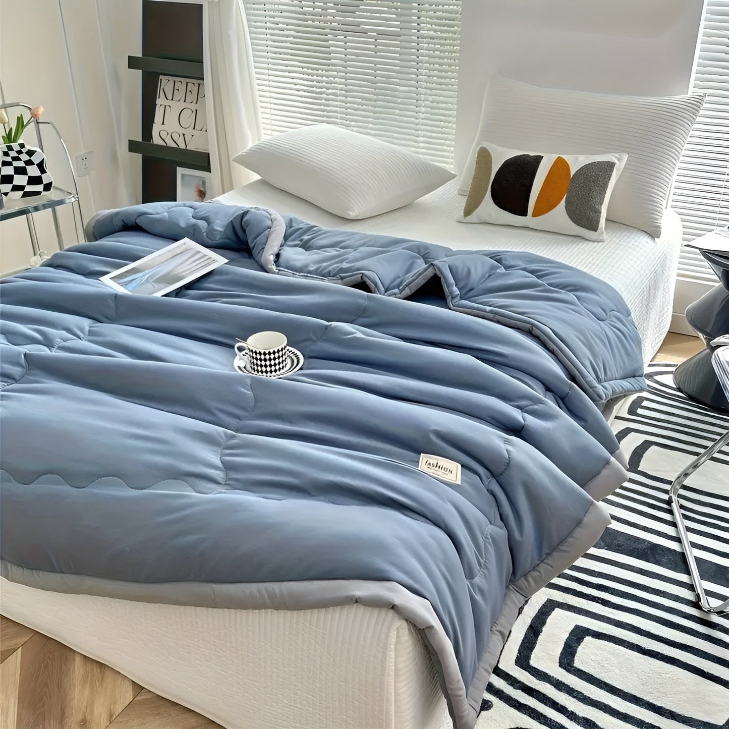 Leichte Tagesdecke für den Sommer – Atmungsaktiv & Vielseitig | Für Sofa, Bett & Reisen | Karnz