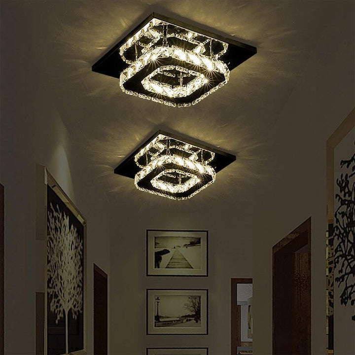 Moderne LED-Deckenleuchte mit Kristalloptik