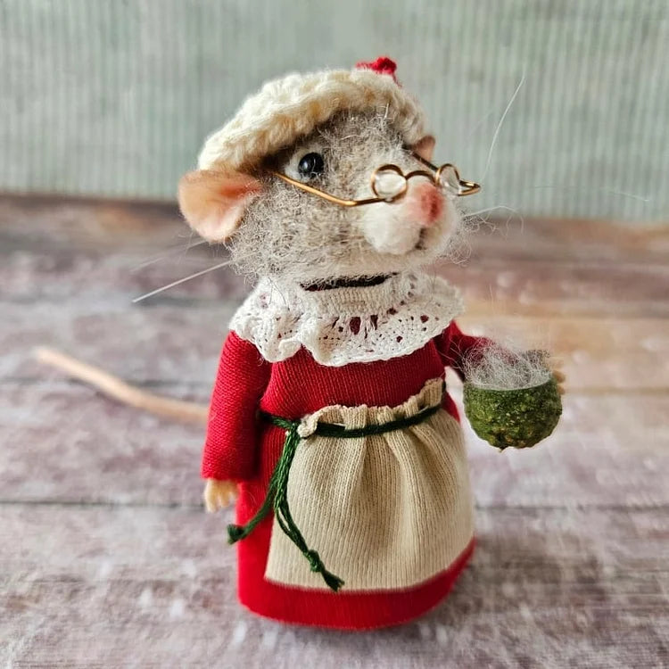 Karnz | Handgefertigte Filzmaus | Weihnachtsdekoration & Geschenkidee | Aus Wolle & Stoff nadelgefilzt | Nachhaltig