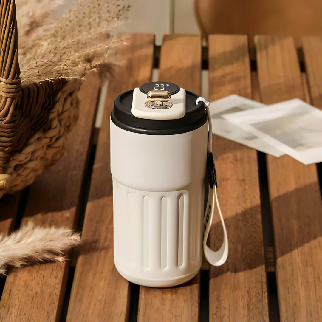 Brew - Die Tasse, die Ihre ideale Temperatur kontrolliert! | Karnz