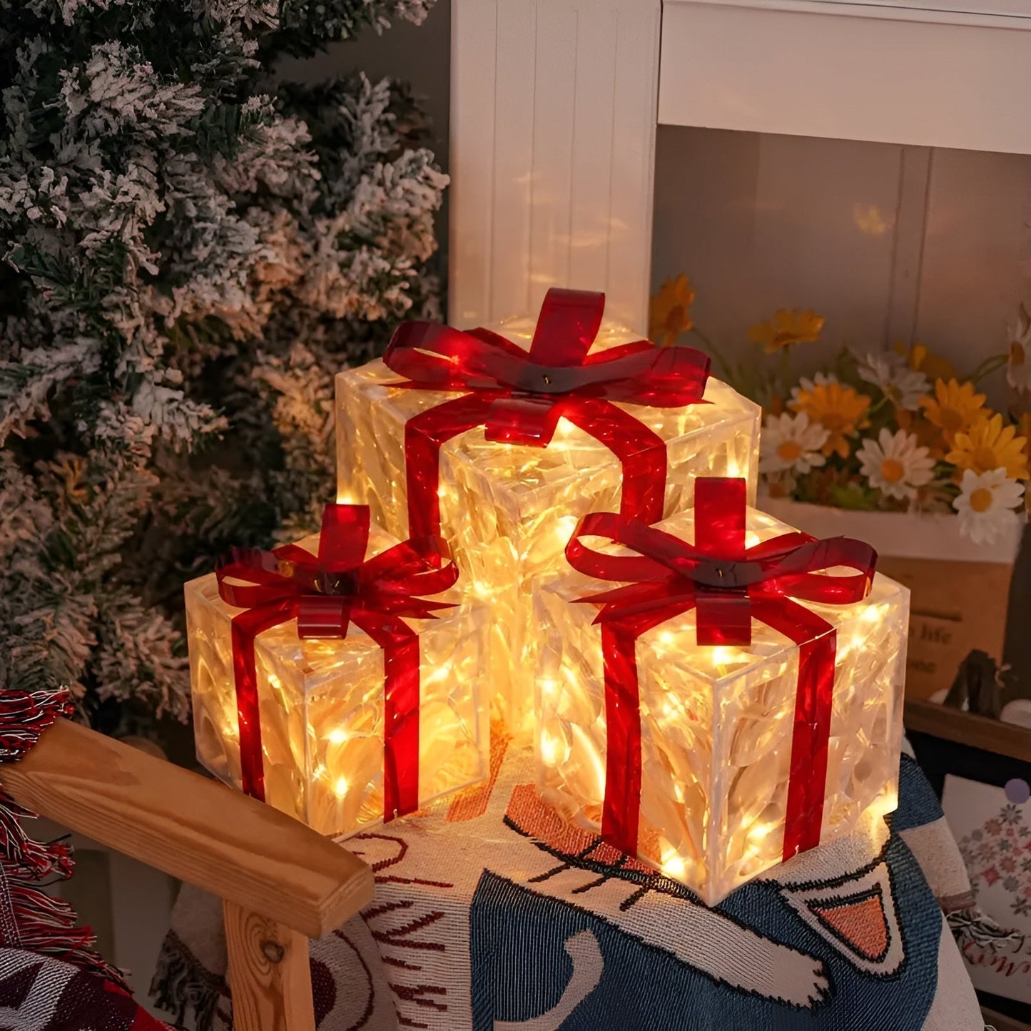 Leuchtende Geschenkboxen im 3er-Set – Transparente Weihnachtsdekoration mit roten Bändern | Für drinnen und draußen