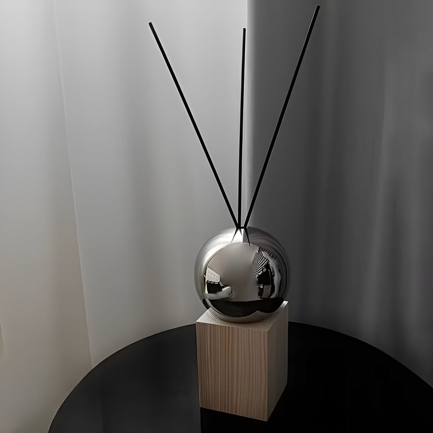 Edelstahl Aroma Diffuser – Entspannender Raumbedufter mit ätherischen Ölen | Dekorativ für Zuhause und Hotel | Karnz