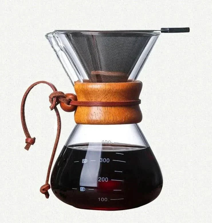 Chemex Kaffeekanne mit Hario V60 Filterhalter-Set – Präzises Brühen mit Stil