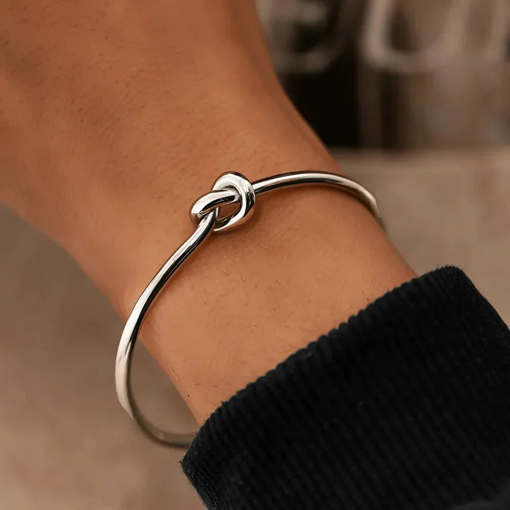 Karnz | Klassisches Knotenarmband