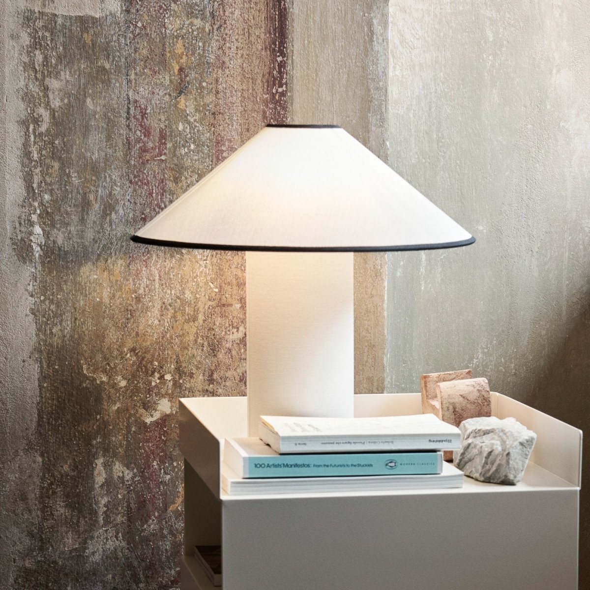 Tischlampe mit Stoffschirm – Lunara | Karnz