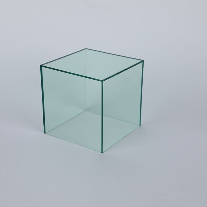 Farbenfrohe Acryl-Vitrine VitrinaLight – für Sammlerstücke und Accessoires