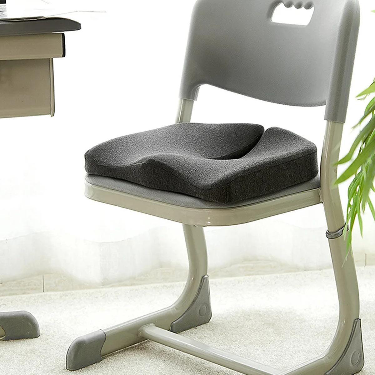 ErgoRelief Sitzkissen – Ergonomisches Memory-Schaum-Kissen für Rücken und Steißbein | Karnz