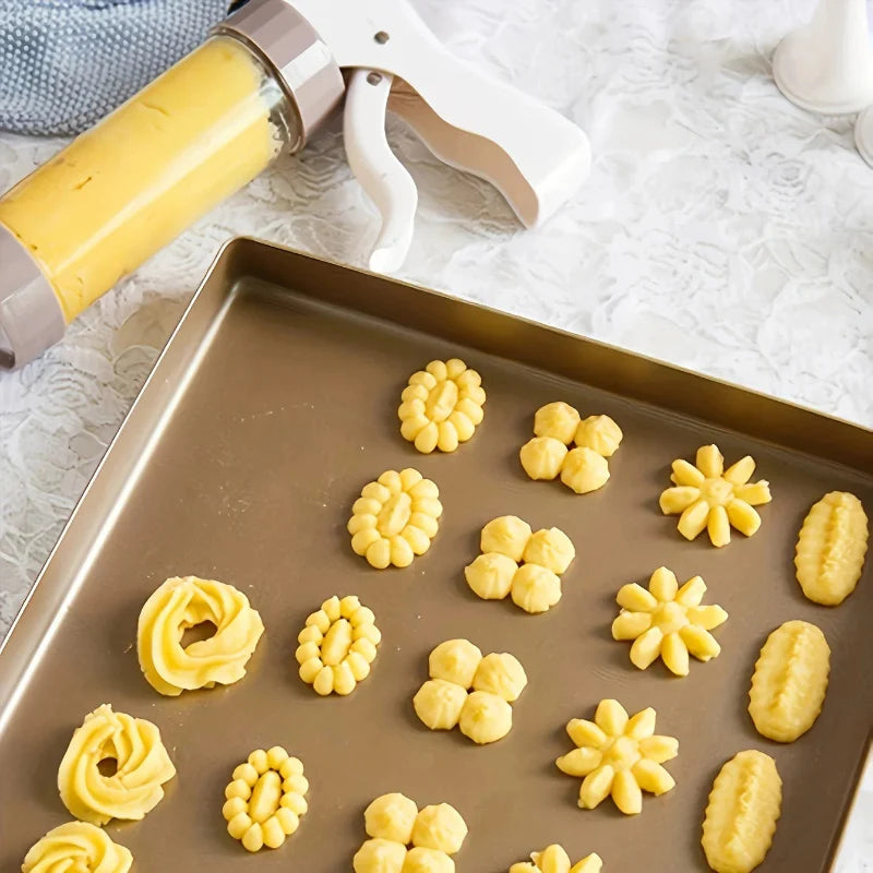 Keks-Presse mit Zubehör für kleine Kekse und Plätzchen Set | Karnz