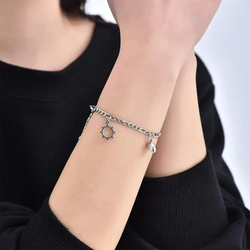 Karnz | Paare Magnetisches Herz Sonne & Mond Armband Set