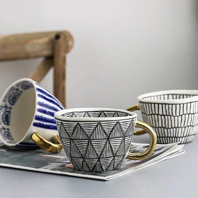 Keramikbecher mit geometrischem Design – Stilvoll und modern | Ideal für Kaffee oder Tee