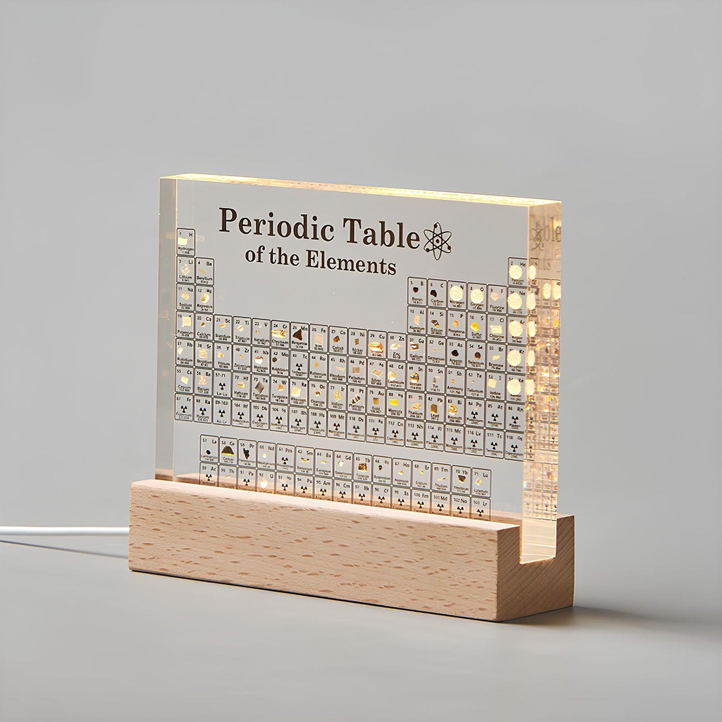 Beleuchtete periodische Tabelle mit echten Elementen - Elementa | Karnz