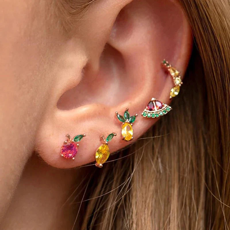 Karnz | Zierliche Obst Hoop & Stud Ohrringe