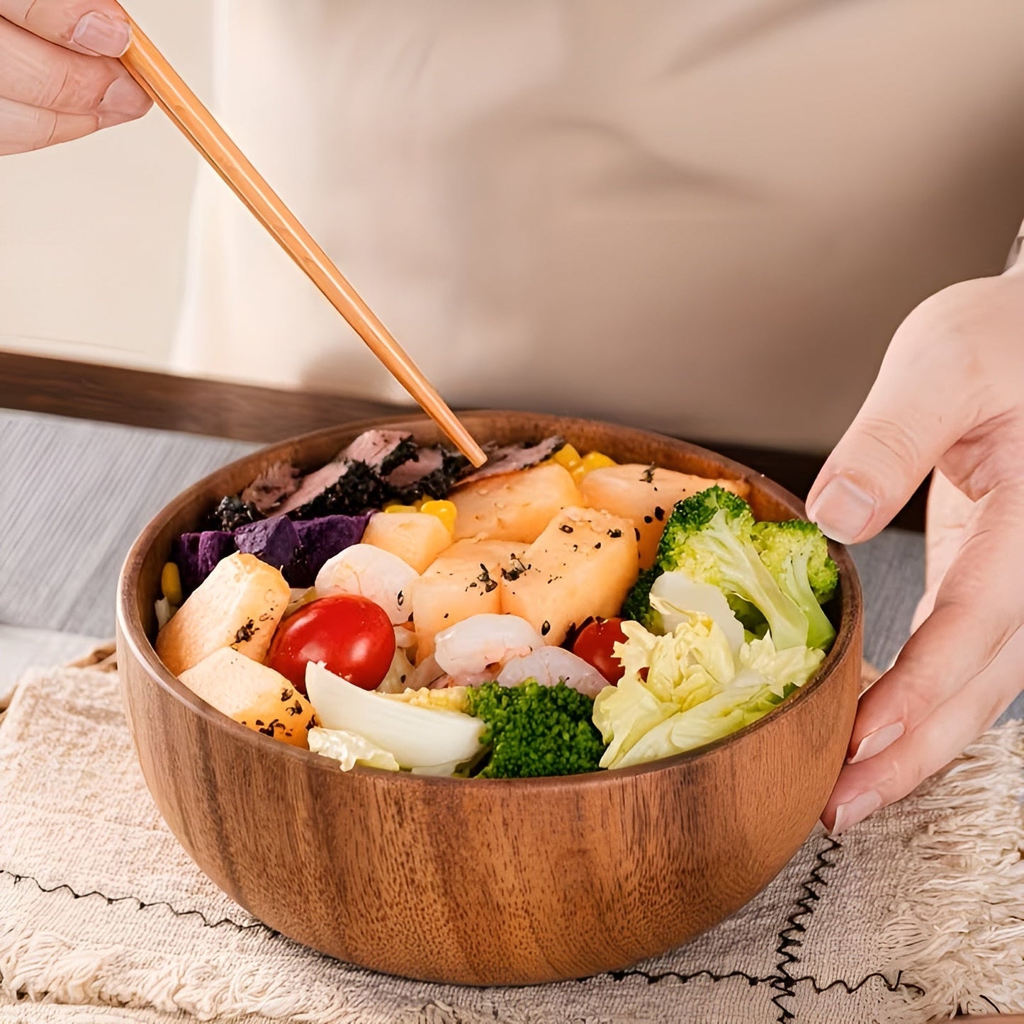 Holzservierschalen-Set (4-teilig) – Wiederverwendbar und handgefertigt | Perfekt für Salat, Suppe, Reis & Ramen | Karnz