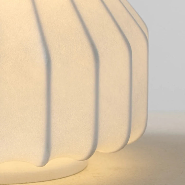 Deko Ballon Tischlampe – Elegante LED Lampe für Wohnzimmer und Schlafzimmer | Karnz