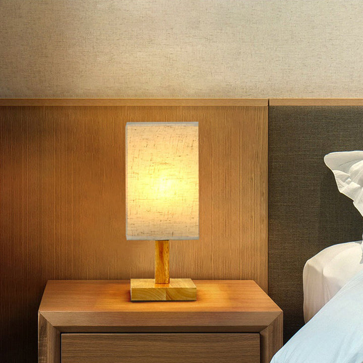USB-Tischlampe mit Stoffschirm – Moderne LED-Nachttischlampe für Schlafzimmer und Büro | Karnz