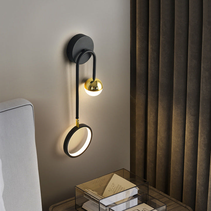 Nordische drehbare LED Wandleuchte für modernes Interieur | Karnz