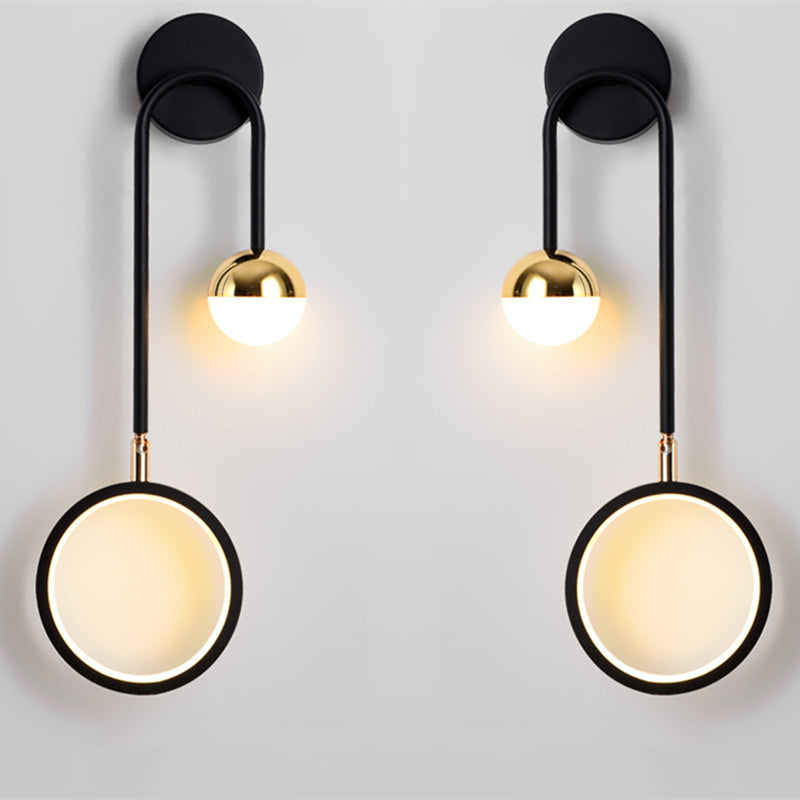 Nordische drehbare LED Wandleuchte für modernes Interieur | Karnz
