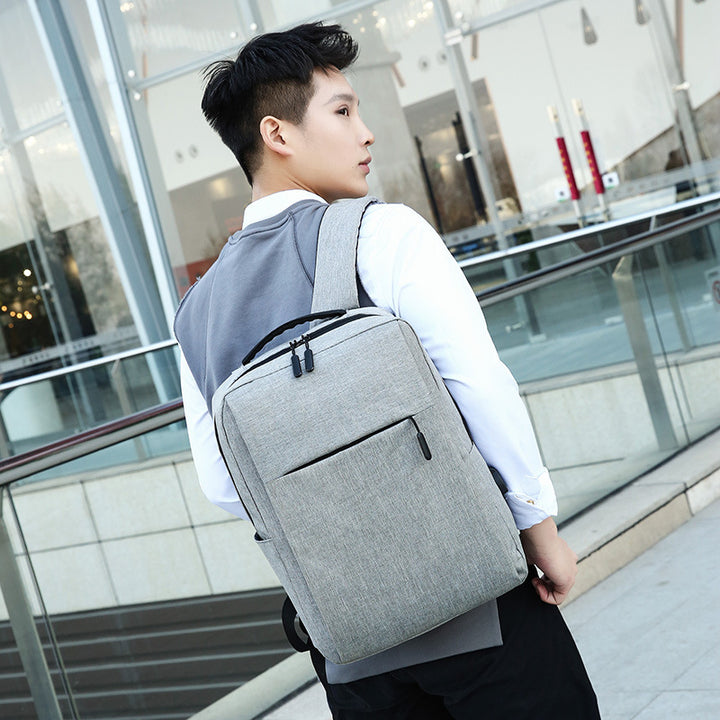 Rucksack mit USB-Anschluss, bis 15 Zoll, 20 L