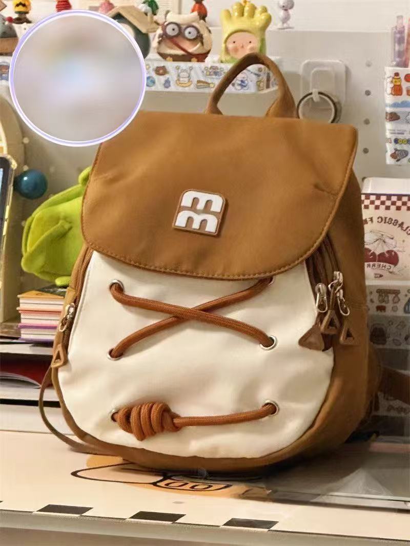 Leichter Rucksack für Schule und Alltag, erweiterbar