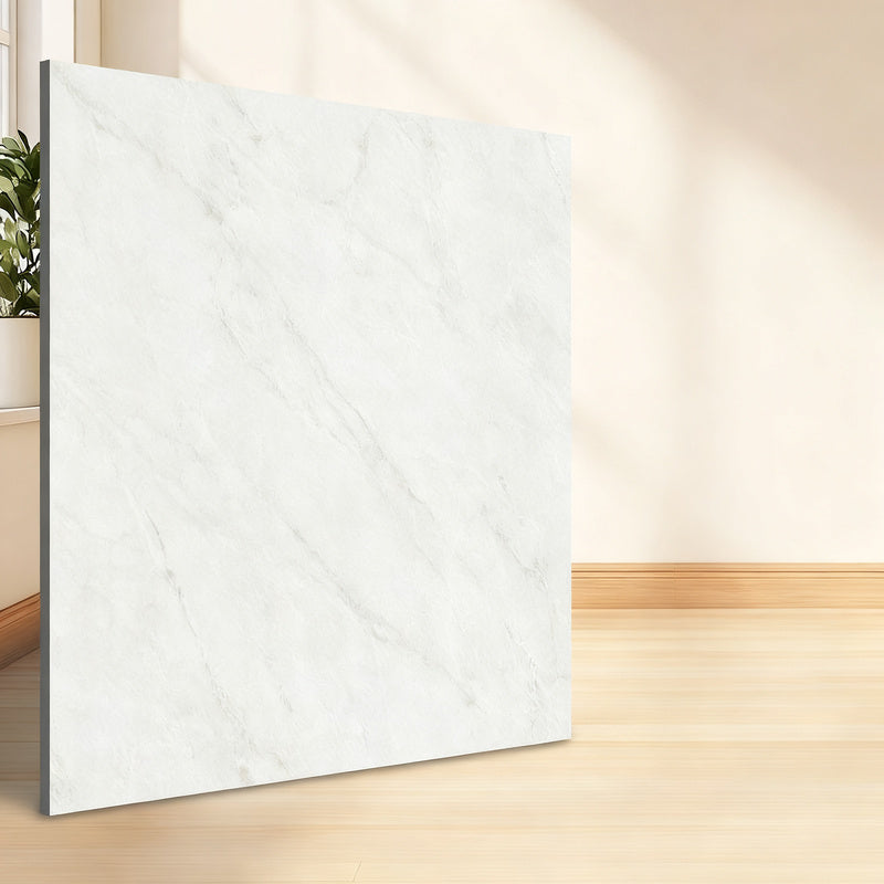 Selbstklebender PVC-Bodenbelag mit Fliesenoptik