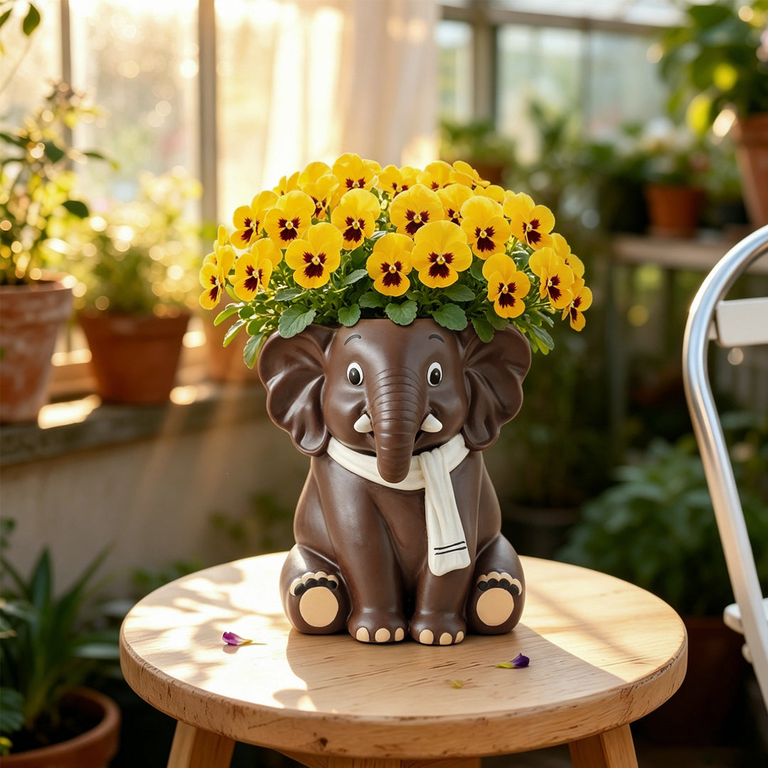 Elefanten-Blumentopf aus Kunststoff, handbemalt