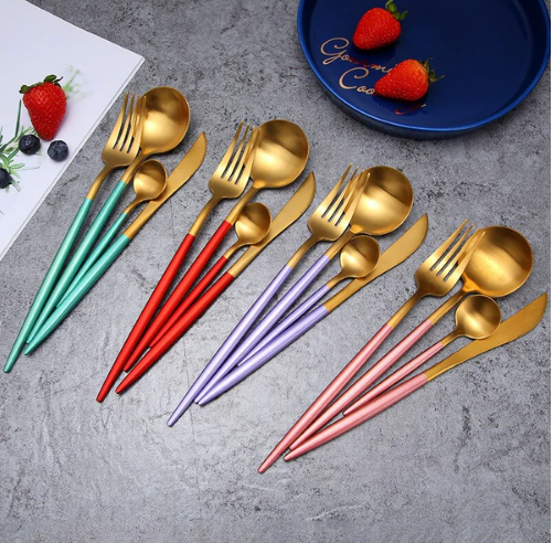LUXURIÖSES EDELSTAHL-24-TEILIGES GOLD-SILBER-BESTECK-SET